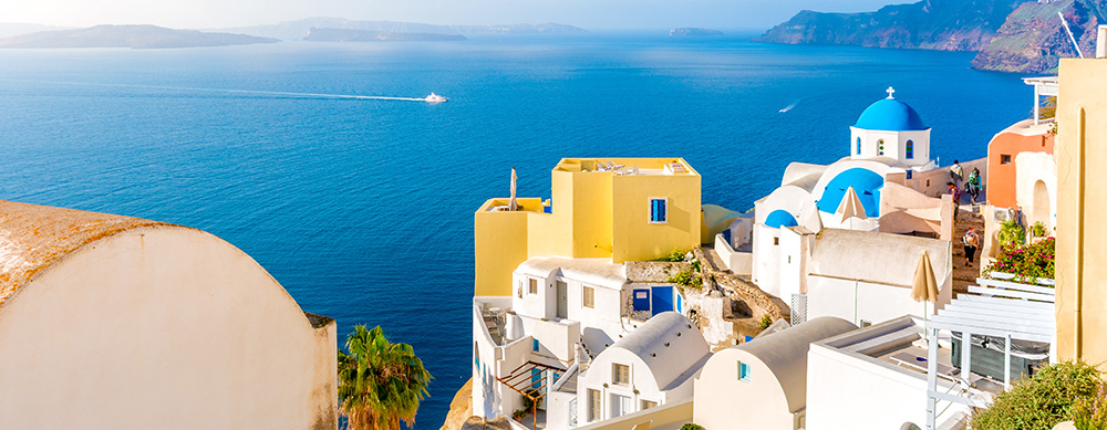 Spectacular Oia Village Perched on The Caldera Rim